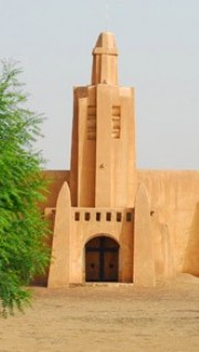 img3.jpg